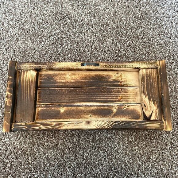 Handmade Rustic American flag Wood Key Holder - Picture 2 of 2